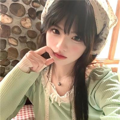 小鱼莉莉